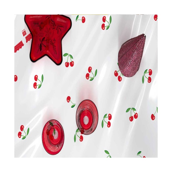 economic-table-cloth-cherry